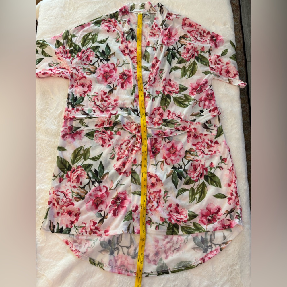Show Me Your Mumu White & Pink Floral Kimono Shirt Sleeve Robe- One Size - Picture 13 of 13